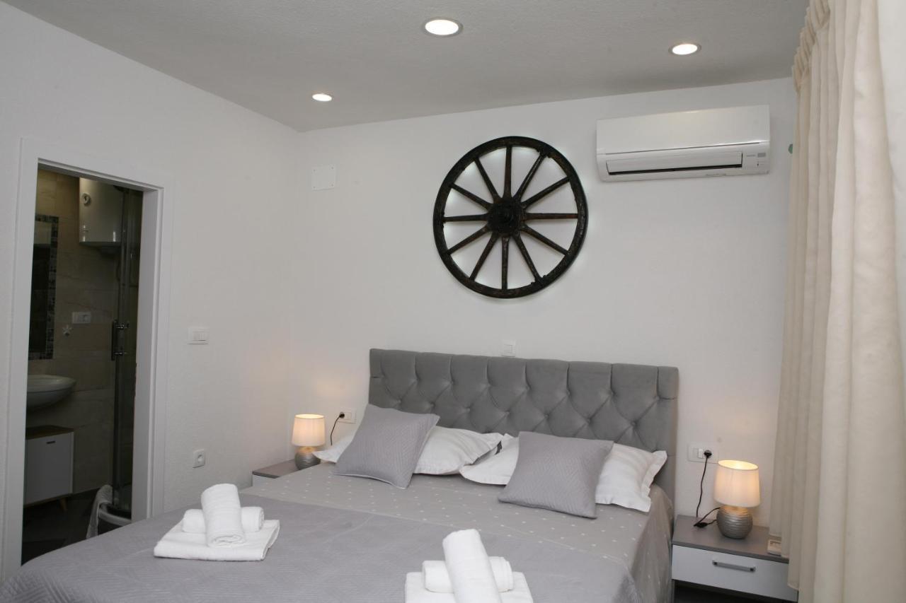 Apartments Old Town Trogir Ngoại thất bức ảnh